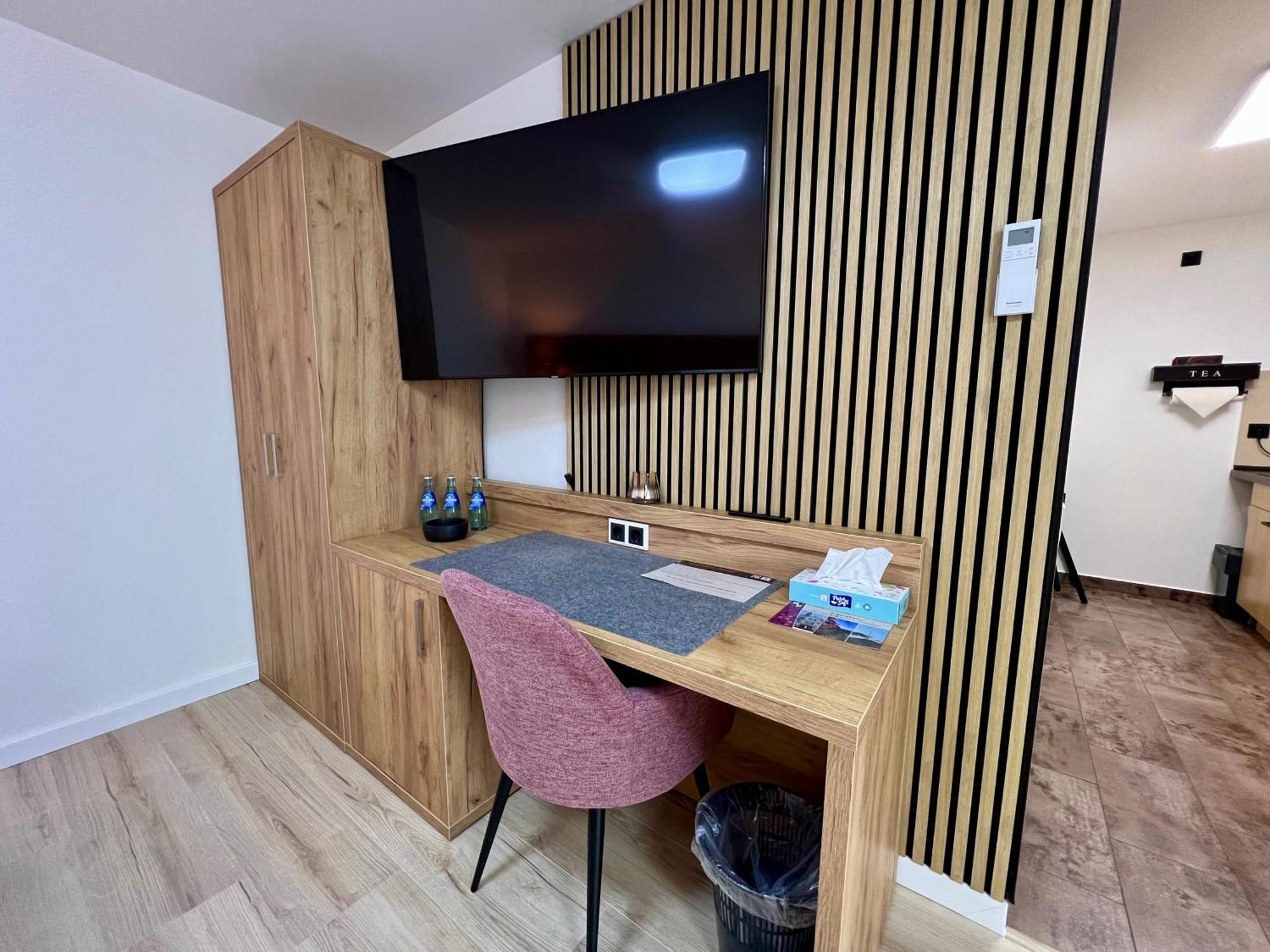 Ergersheim Apartment -Amalia- Mit Klimaanlage & Ueberdachte Terrasse מראה חיצוני תמונה
