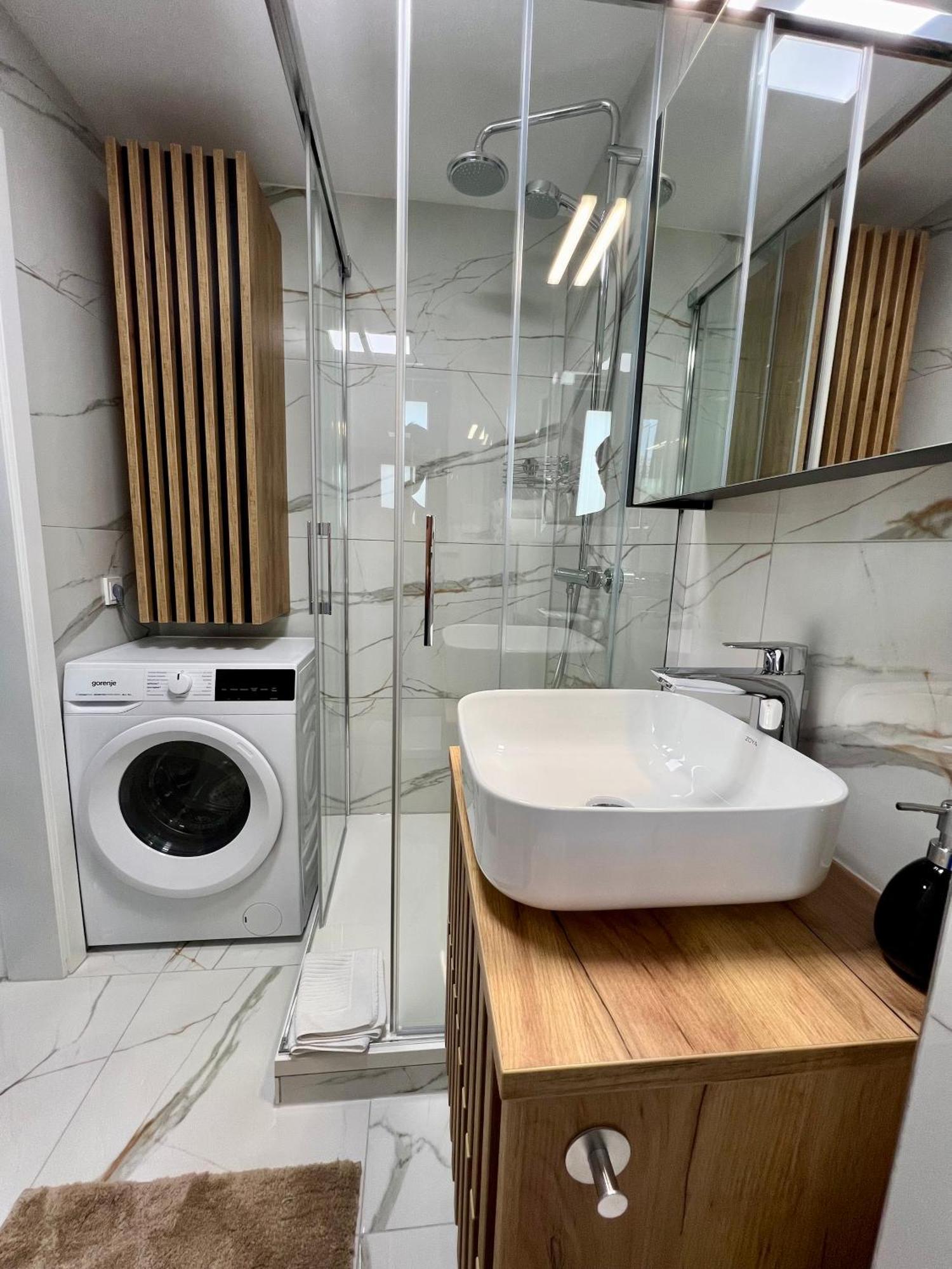 Ergersheim Apartment -Amalia- Mit Klimaanlage & Ueberdachte Terrasse מראה חיצוני תמונה